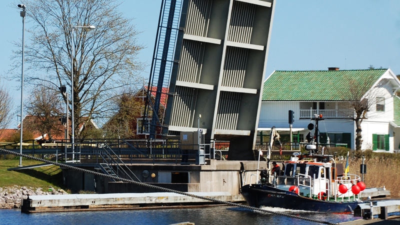 Broöppning på Göta kanal i Karlsborg. 